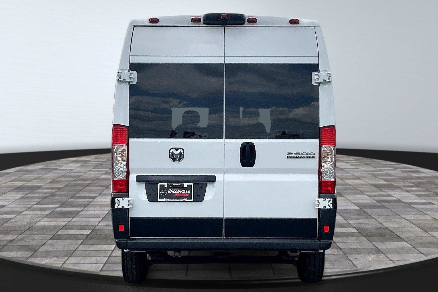 Used 2024 RAM ProMaster 2500 FWD image 5