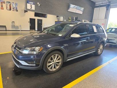 Used 2018 Volkswagen Golf Alltrack SE