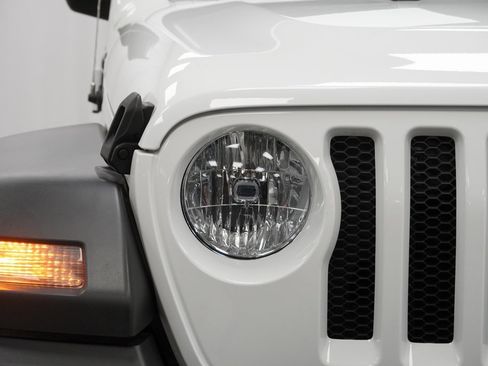 Certified 2022 Jeep Wrangler Unlimited Sport image 5