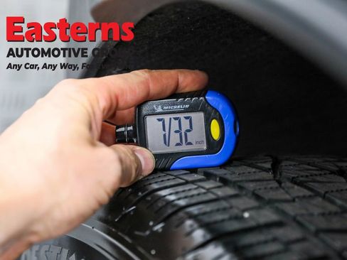 Used 2023 Chevrolet Blazer LT image 30