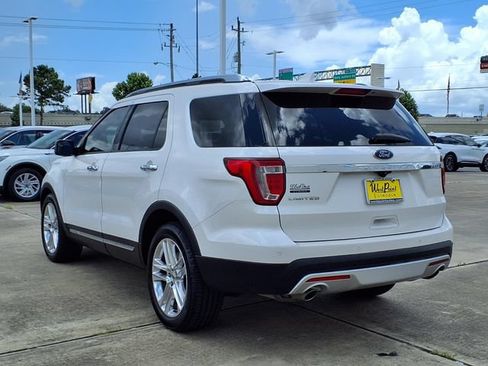 Used 2017 Ford Explorer Limited FWD image 23