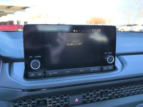 Used 2023 Honda Accord LX image 17