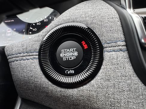 Used 2022 Jeep Compass Latitude w/ Convenience Group image 11