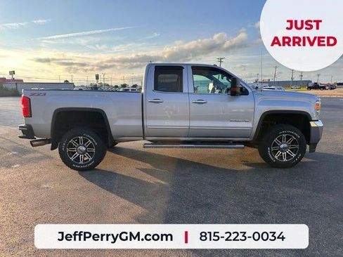 Used 2015 GMC Sierra 2500 SLE AWD/4WD image 8