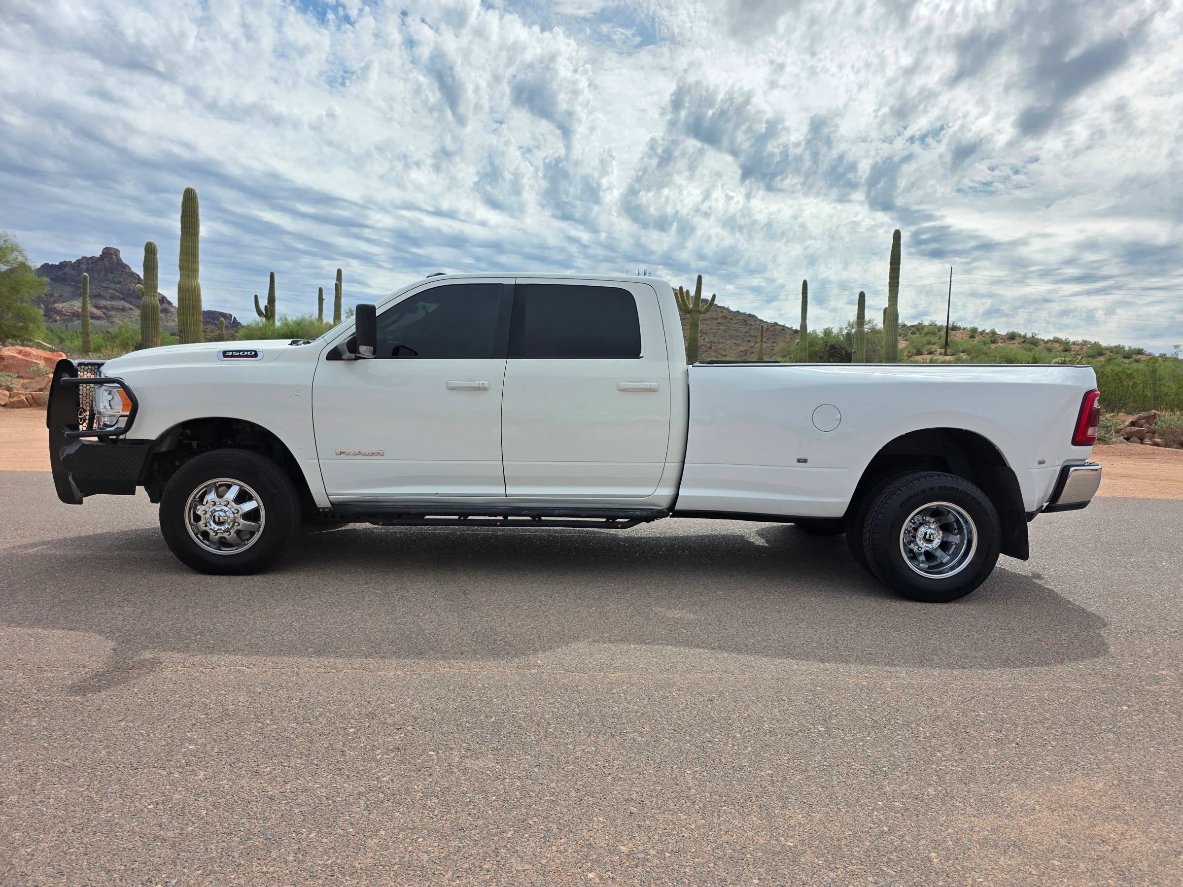 Used 2020 RAM 3500 Lone Star w/ Level 1 Equipment Group AWD/4WD image 2