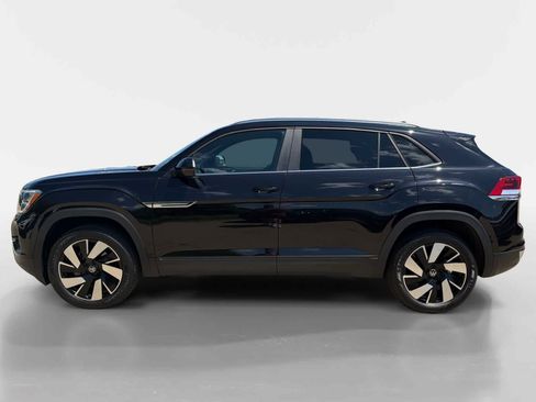 Used 2024 Volkswagen Atlas Cross Sport SE AWD/4WD image 3