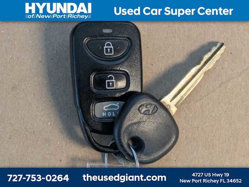 Used 2018 Hyundai Elantra SE FWD image 29