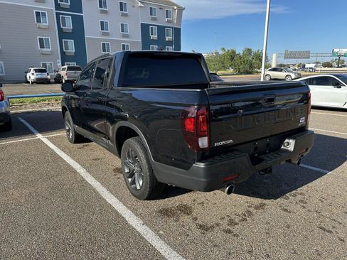 Used 2024 Honda Ridgeline Sport image 4