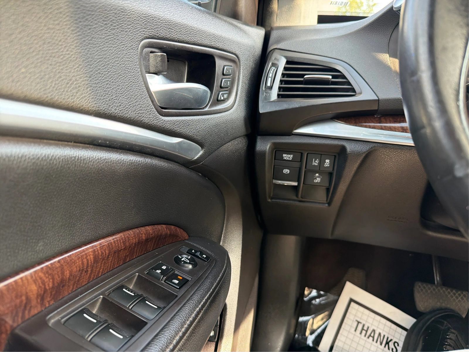 Used 2018 Acura MDX SH-AWD image 18
