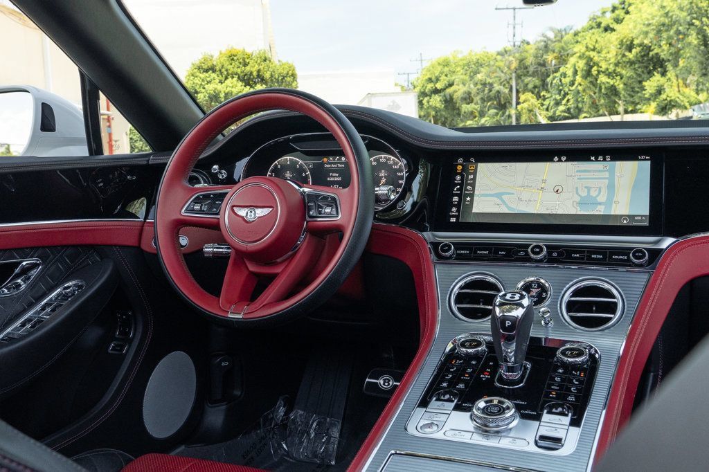 Used 2021 Bentley Continental GT AWD/4WD image 18