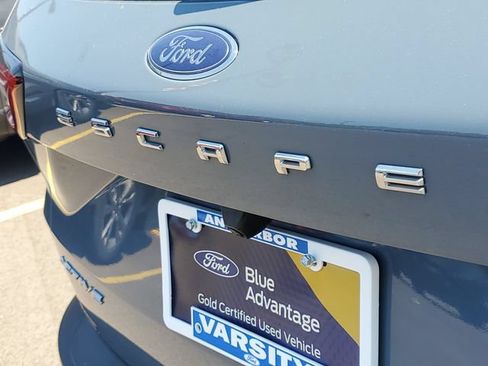 Certified 2023 Ford Escape Active AWD/4WD image 7