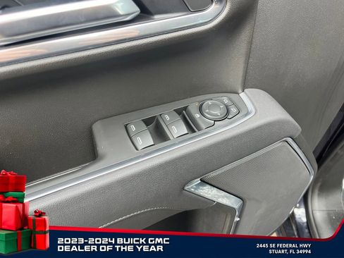 New 2025 GMC Sierra 1500 Elevation image 12