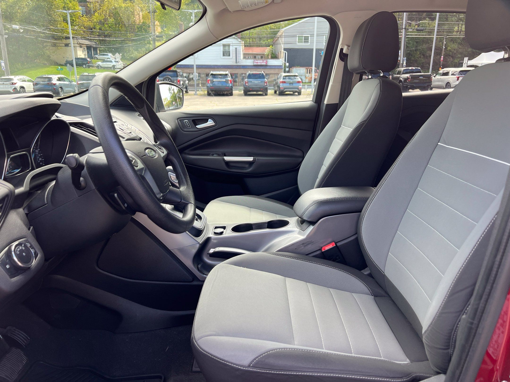 Used 2013 Ford Escape SE AWD/4WD image 17