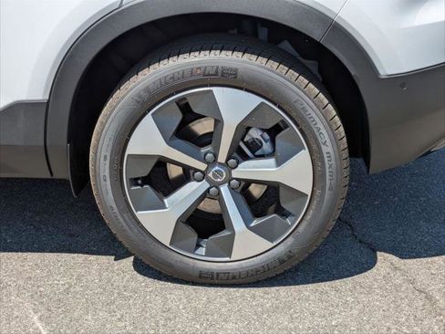 New 2026 Volvo XC40 B5 Plus w/ Climate Package image 6