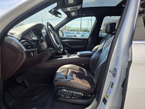Used 2017 BMW X5 xDrive50i image 5
