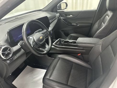 Used 2025 Chevrolet Equinox LT w/ Convenience Package II AWD/4WD image 14