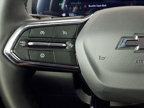 New 2026 Chevrolet Equinox LT image 9