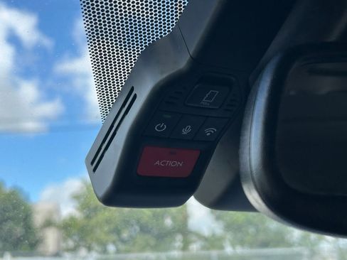 Used 2024 Toyota Sienna XSE w/ XSE Plus Package image 40