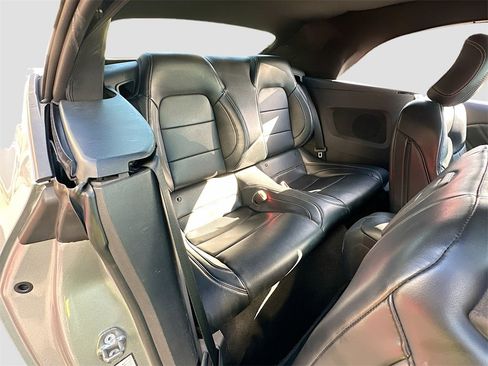 Used 2024 Ford Mustang Premium image 25