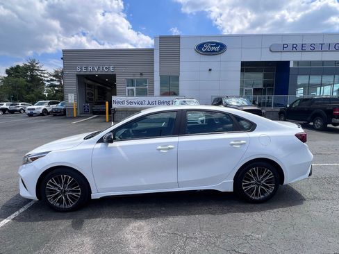 Used 2024 Kia Forte GT-Line FWD image 5