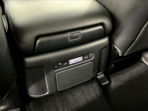 Certified 2024 Nissan Armada SL w/ Captain's Chairs Package AWD/4WD image 10