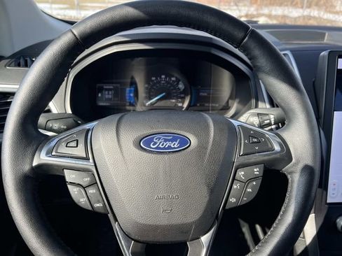 Certified 2022 Ford Edge SEL w/ Convenience Package image 21