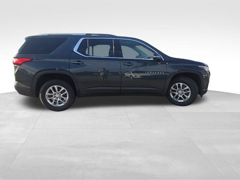 Used 2018 Chevrolet Traverse LT FWD image 6