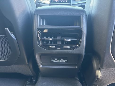 New 2026 Jeep Grand Cherokee Laredo AWD/4WD image 44