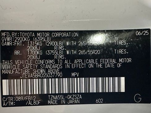 Used 2025 Toyota 4Runner TRD Sport image 11