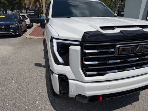 Used 2025 GMC Sierra 3500 AT4 w/ AT4 Premium Plus Package AWD/4WD image 13