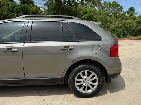 Used 2014 Ford Edge SEL w/ Equipment Group 205A FWD image 15
