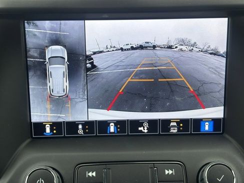 Certified 2023 GMC Acadia AT4 w/ Technology Package image 29