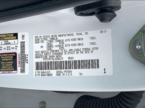 Used 2020 Toyota Tundra SR5 w/ SR5 Leather Package RWD image 32