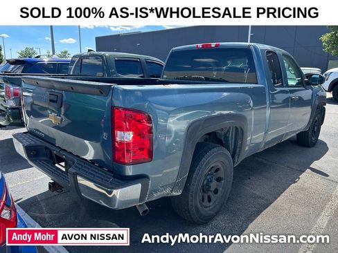 Used 2010 Chevrolet Silverado 1500 W/T RWD image 3