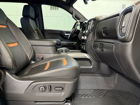 Used 2020 GMC Sierra 1500 AT4 w/ AT4 Premium Package image 24