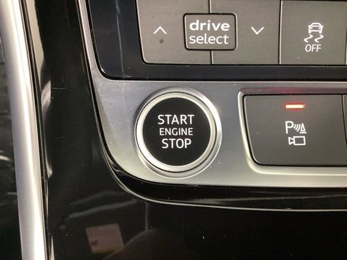 Used 2025 Audi Q7 2.0T Premium Plus w/ Premium Plus Package image 28