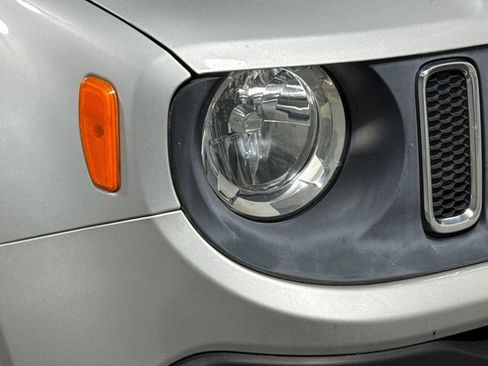 Used 2015 Jeep Renegade Sport w/ Power & Air Group AWD/4WD image 12