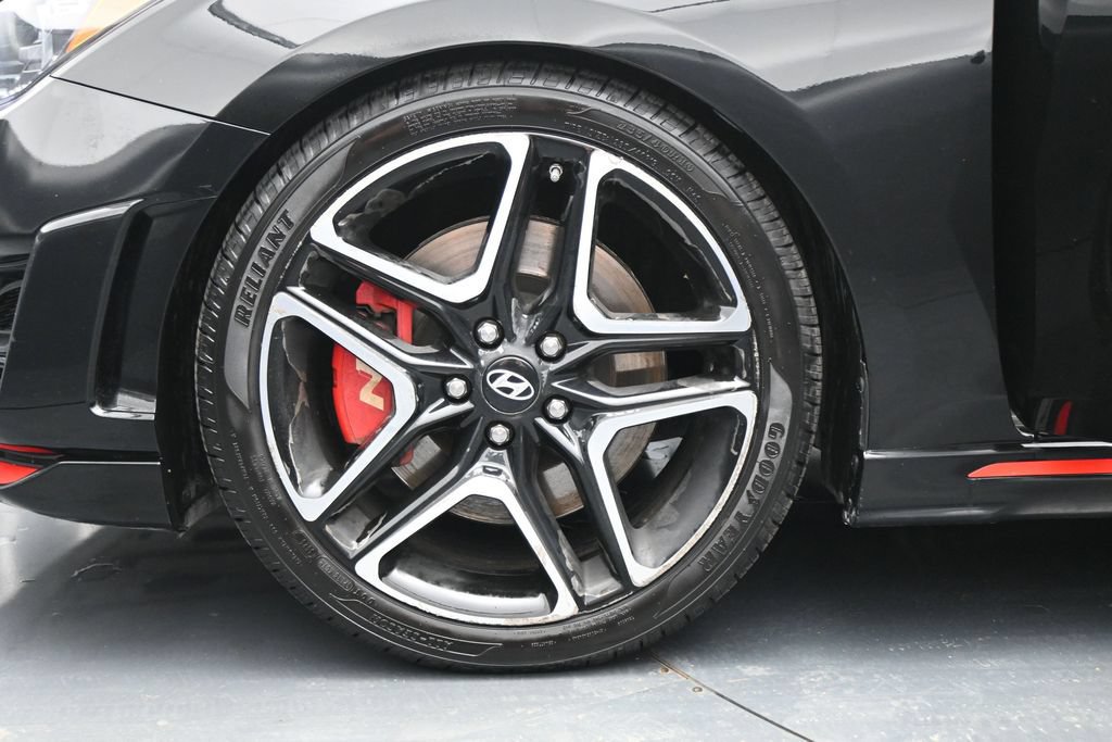 Used 2020 Hyundai Veloster N w/ Performance Package FWD image 23