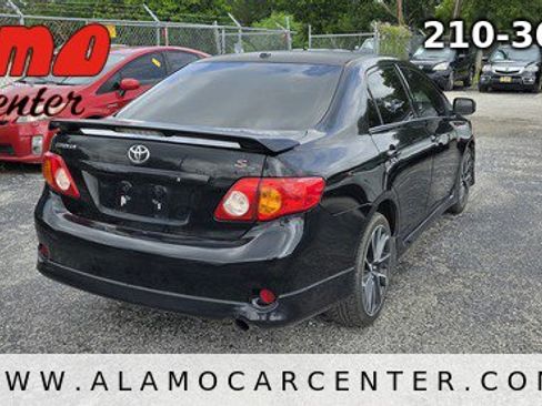 Used 2010 Toyota Corolla S image 5