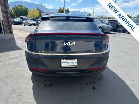 Used 2025 Kia EV6 Wind RWD image 6