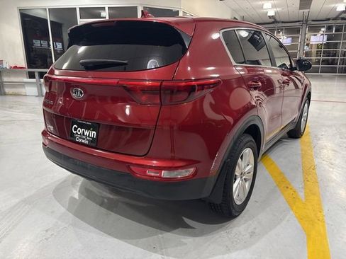 Used 2019 Kia Sportage LX image 6