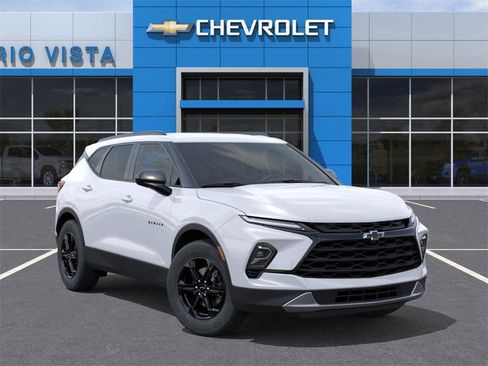New 2026 Chevrolet Blazer LT image 9