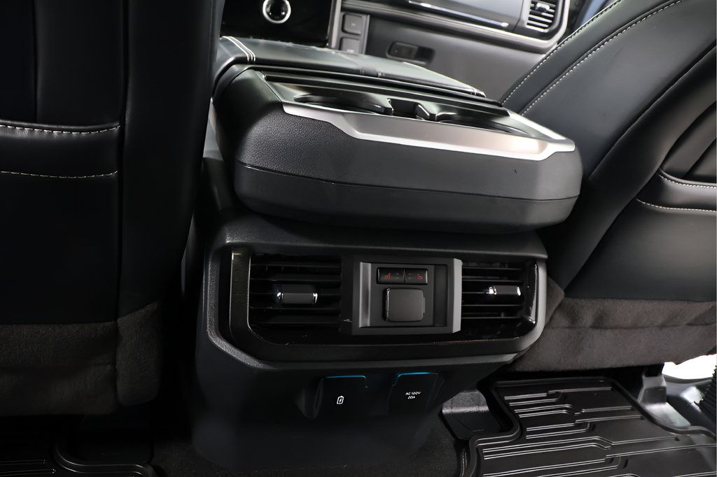 Used 2023 Ford F150 Lightning Platinum AWD/4WD image 29