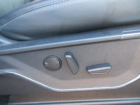 Used 2023 Ford F350 Lariat w/ Lariat Ultimate Package image 40