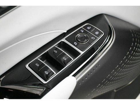 New 2026 Cadillac Lyriq Luxury image 16