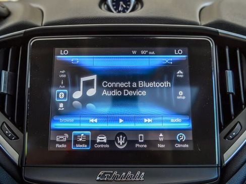 Used 2018 Maserati Ghibli image 21