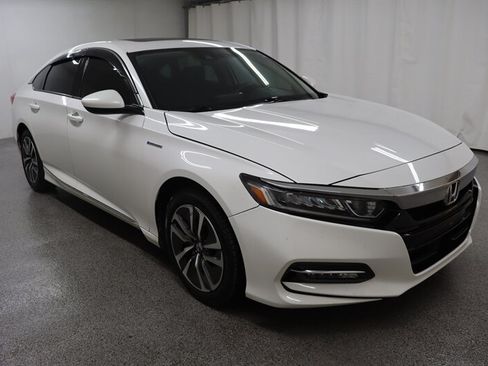 Used 2018 Honda Accord EX image 1