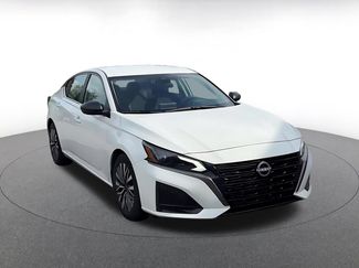 Used 2026 Nissan Altima 2.5 SV FWD video 2