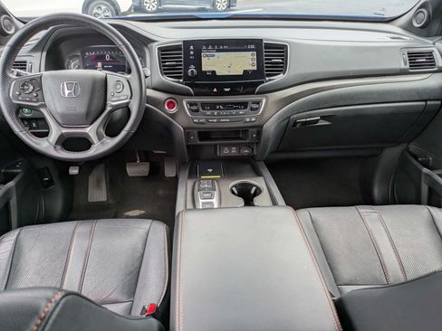 Certified 2024 Honda Passport TrailSport image 22