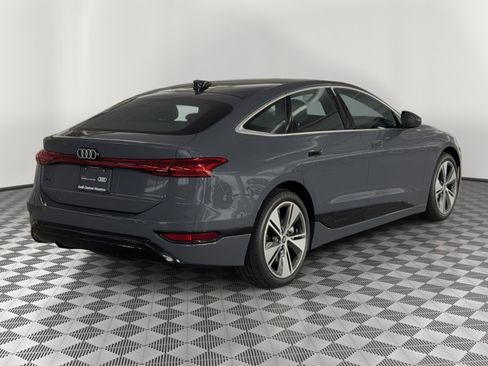 Used 2025 Audi A6 e-tron Premium Plus w/ Premium Plus RWD image 9